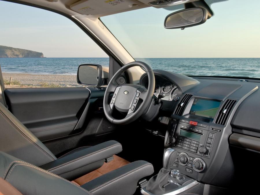 Land Rover Freelander 2 2010 года  (фото 21 из 32)